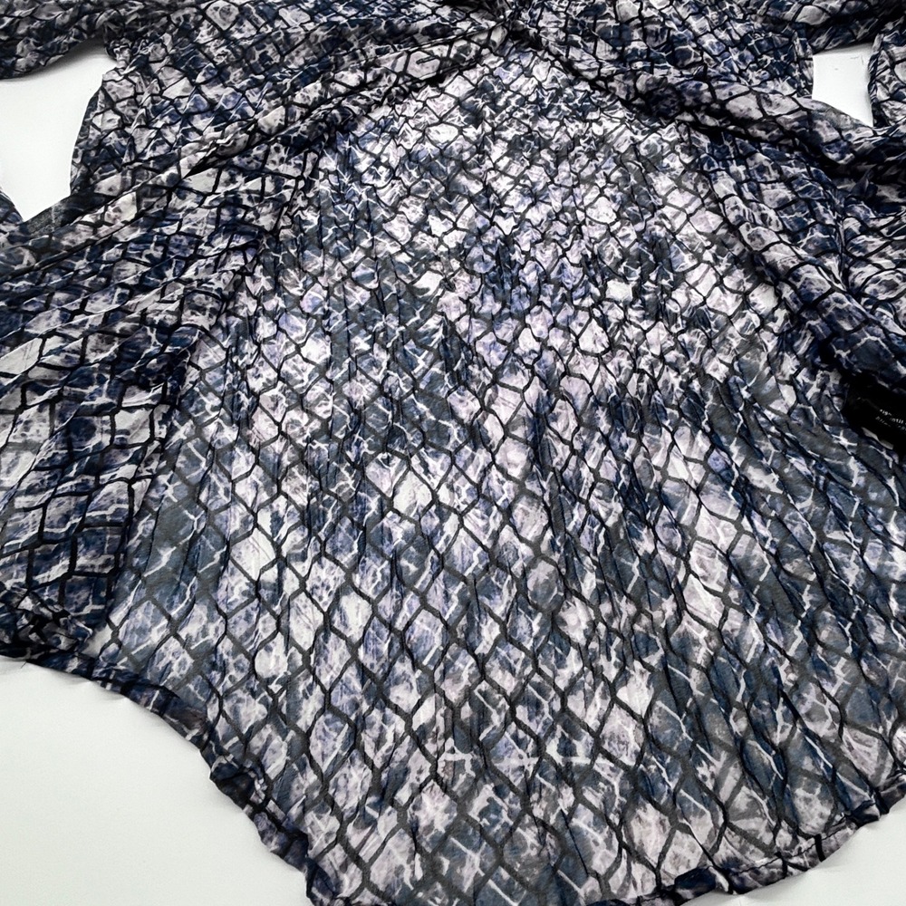 Rock & Republic womens‎ long sleeve button down shirt snakeskin print size M - Picture 4 of 7